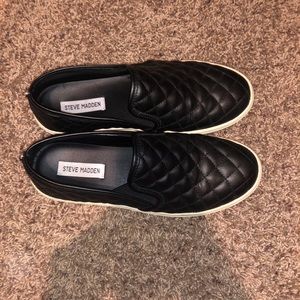 Steve Madden Slip Ons